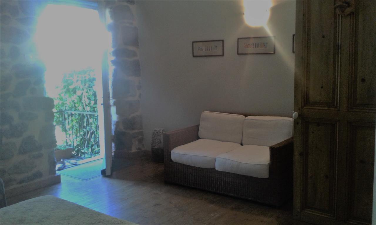 Auberge De Thorrenc Buitenkant foto