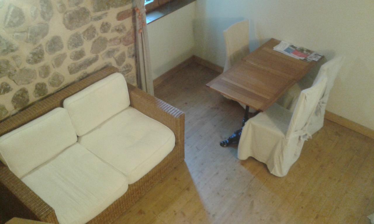 Auberge De Thorrenc Buitenkant foto